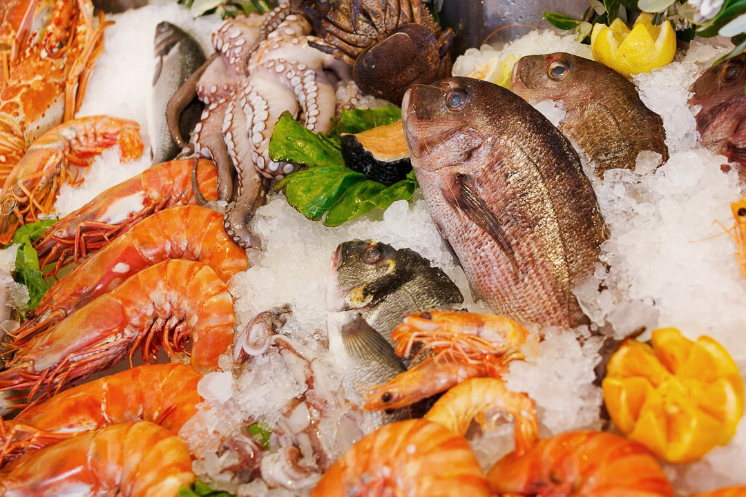 Wisata Kuliner Seafood di Golden Prawn Batam