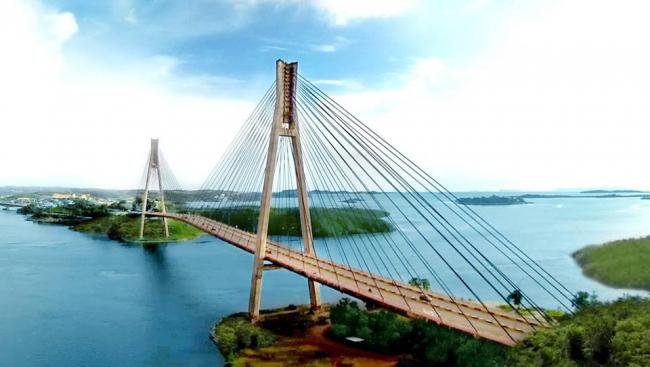 Jembatan Barelang (sumber oleh batamnews.co.id)