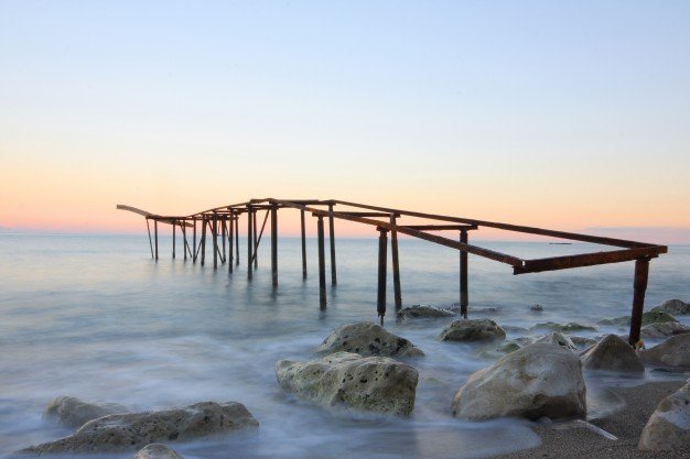Long Exposure di Pantai. Image by Freepik