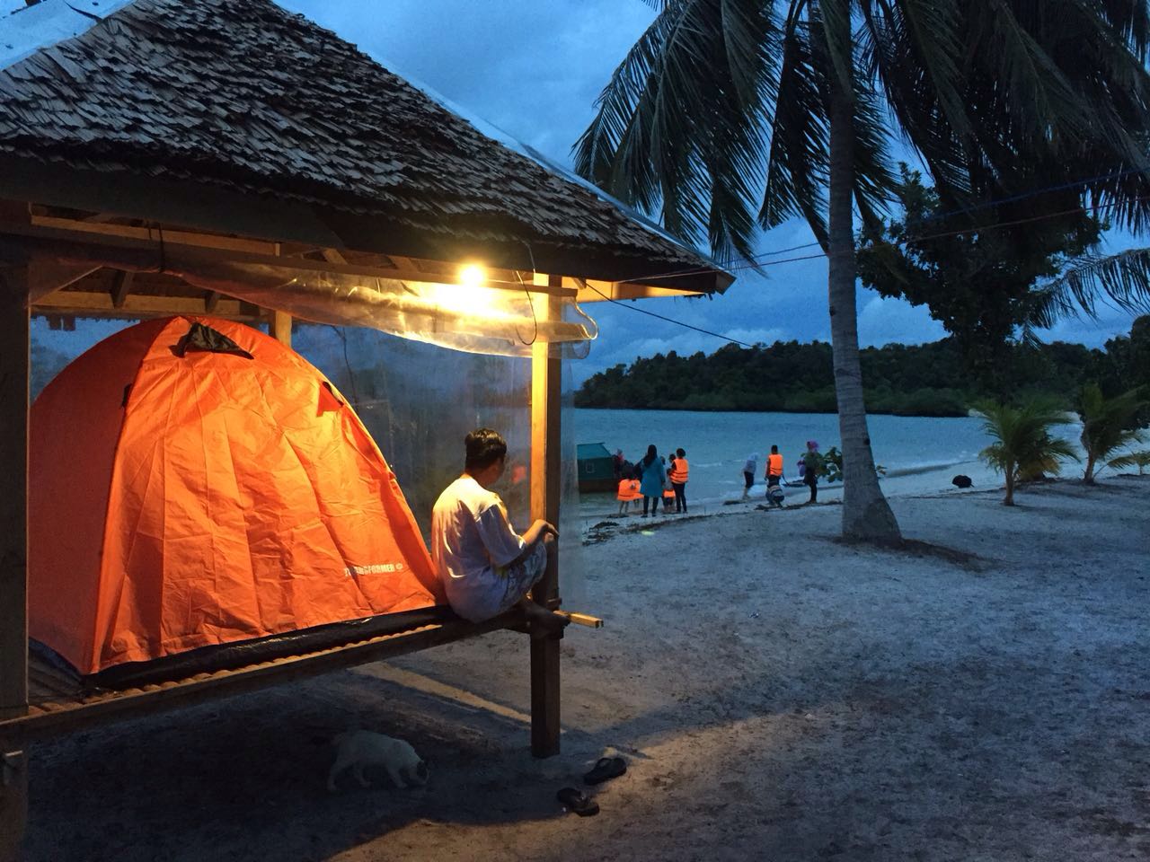 2D1N Camping dan Snorkeling Pantai Dedap