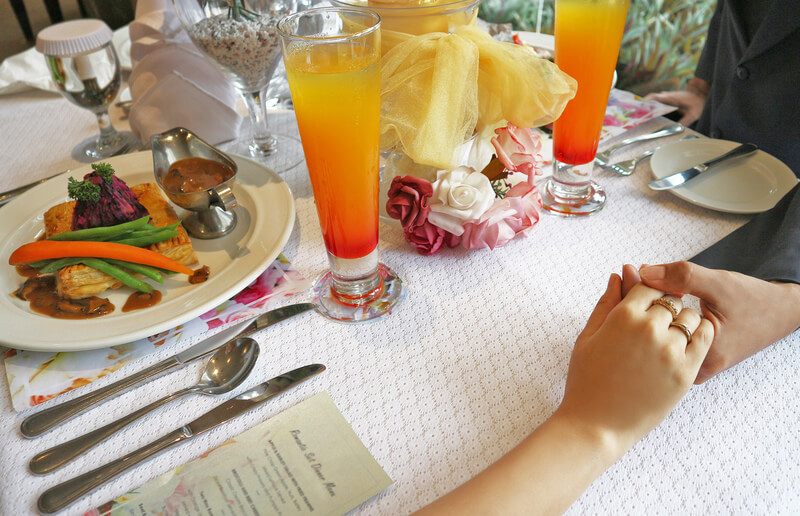 Romantic Dinner Allium Batam Hotel