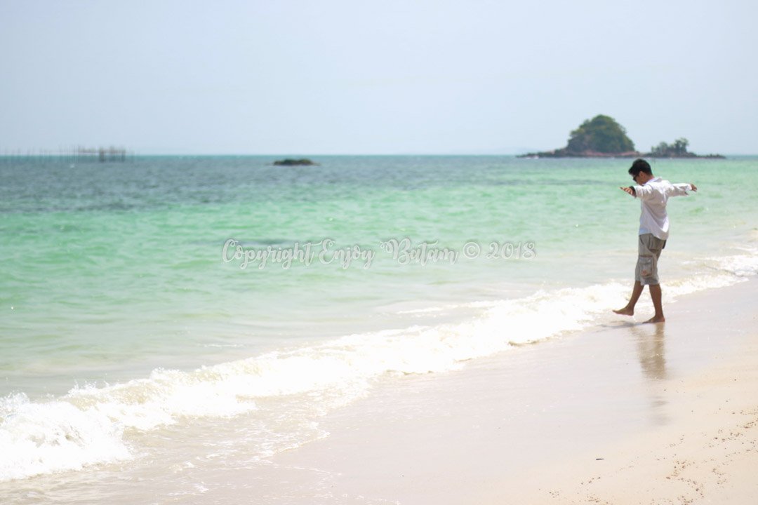 Pantai Khairah Pulau Pengalap